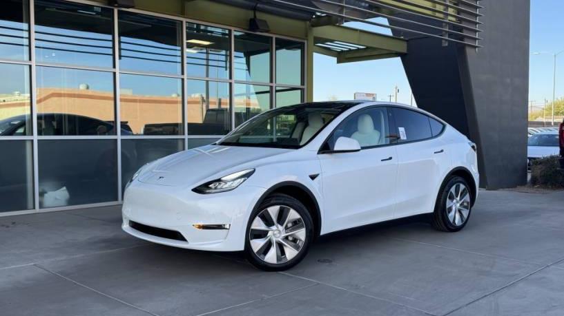 TESLA MODEL Y 2021 5YJYGDEE4MF271466 image